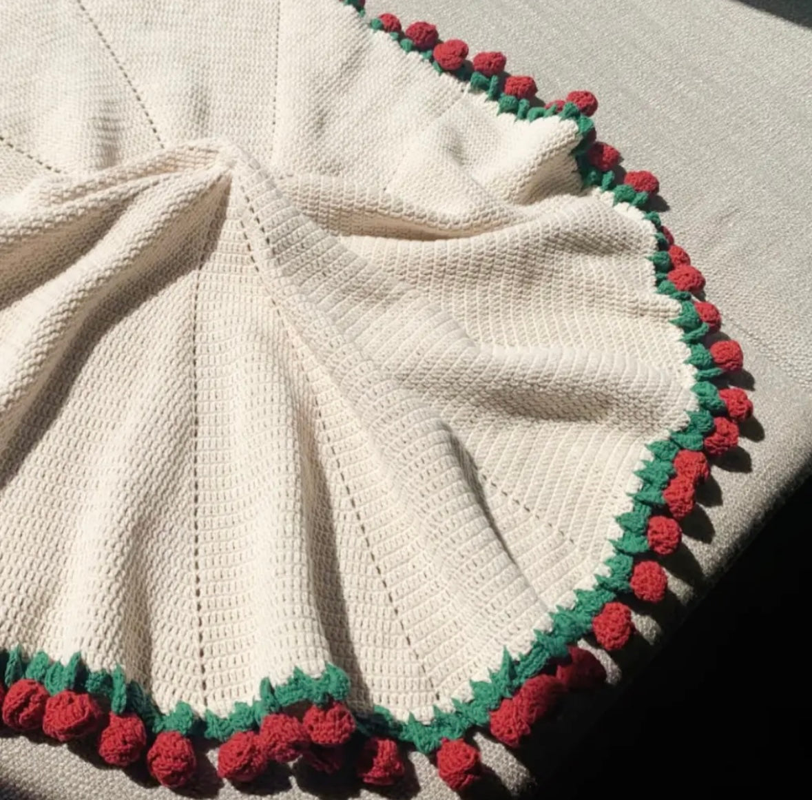 Handmade Rose Bouquet Blanket